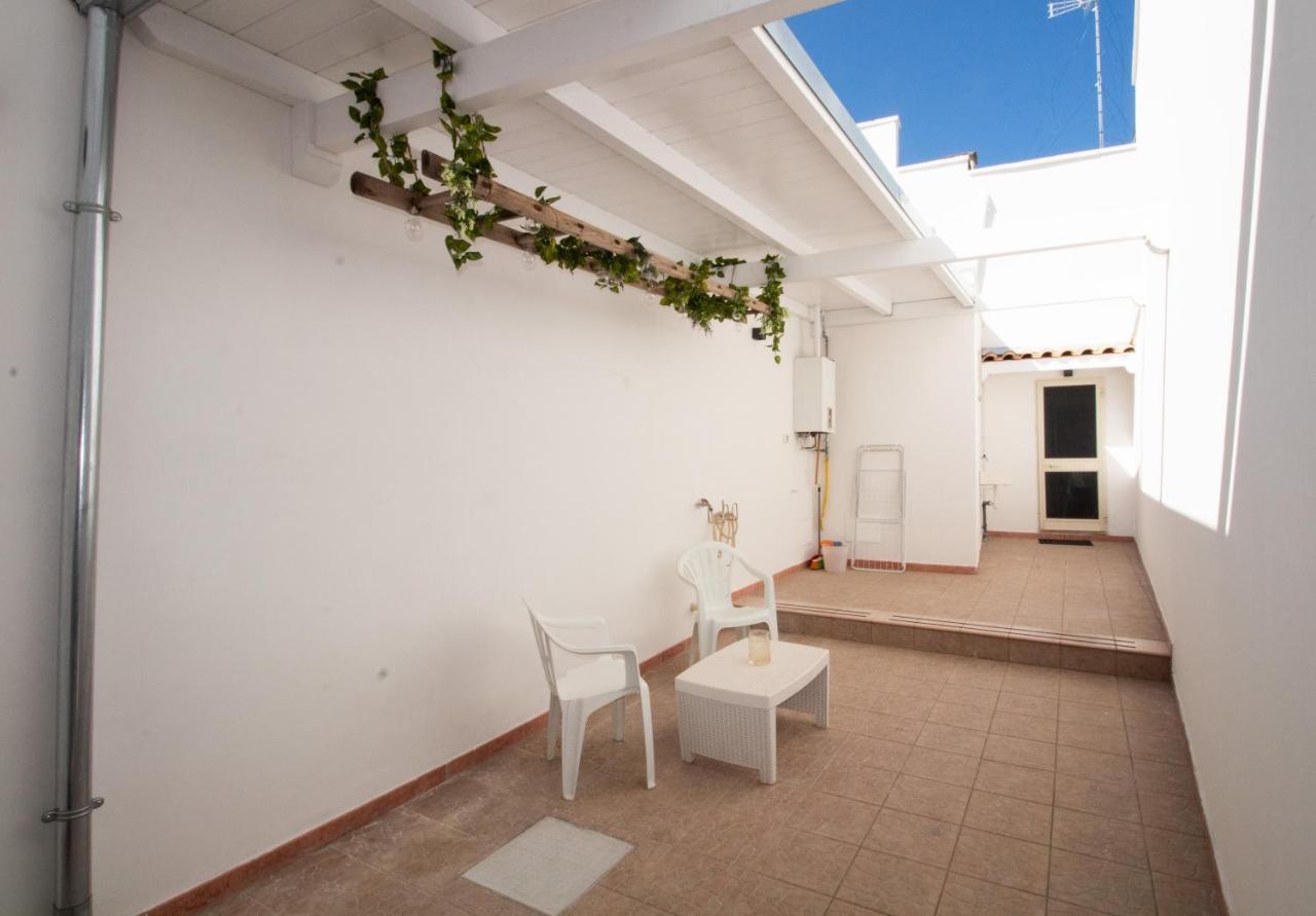 Casa Vacanze In Salento A Casa Di Benedetta Squinzano Bagian luar foto