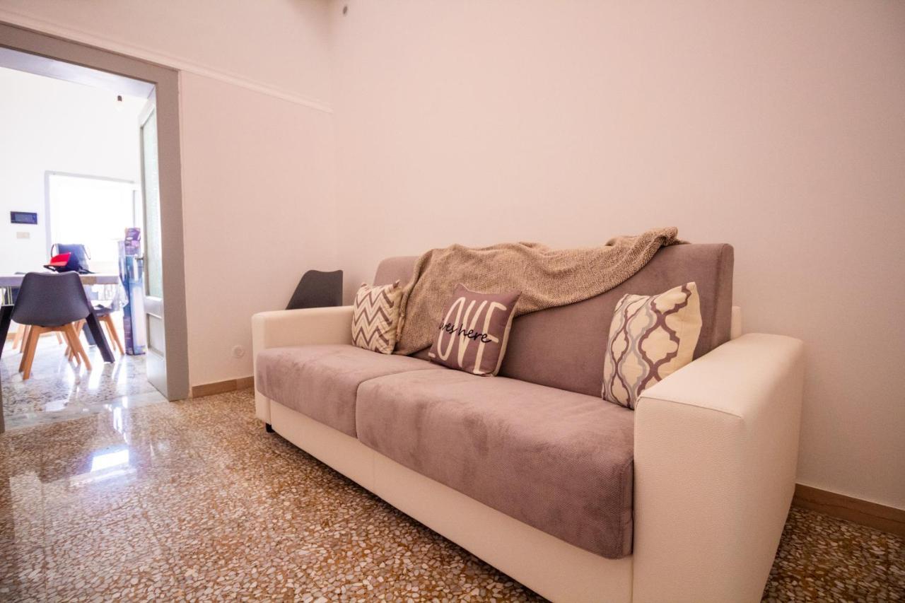 Casa Vacanze In Salento A Casa Di Benedetta Squinzano Bagian luar foto
